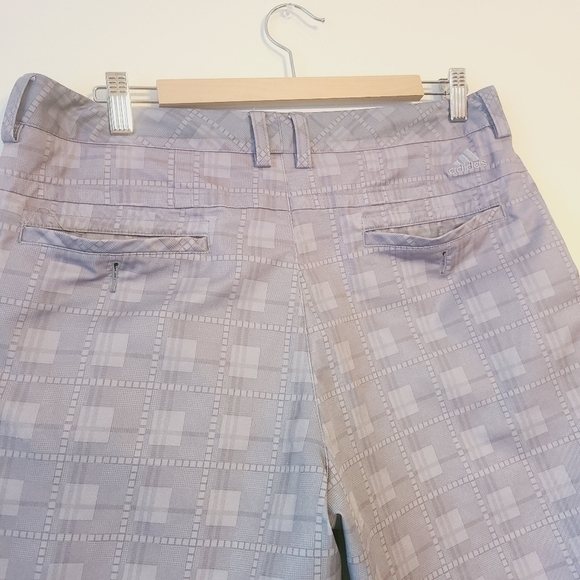 Adidas | Men's Gray Climalite Performance Flat Front Plaid Golf Shorts (Size 32) - Picture 10 of 14